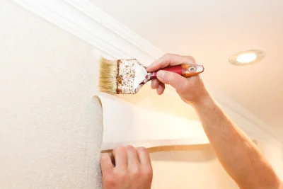 Pose de papier peint à Mesnil-Follemprise — revêtements muraux et toiles de verre